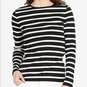 ♨️ Striped Top with cutout back